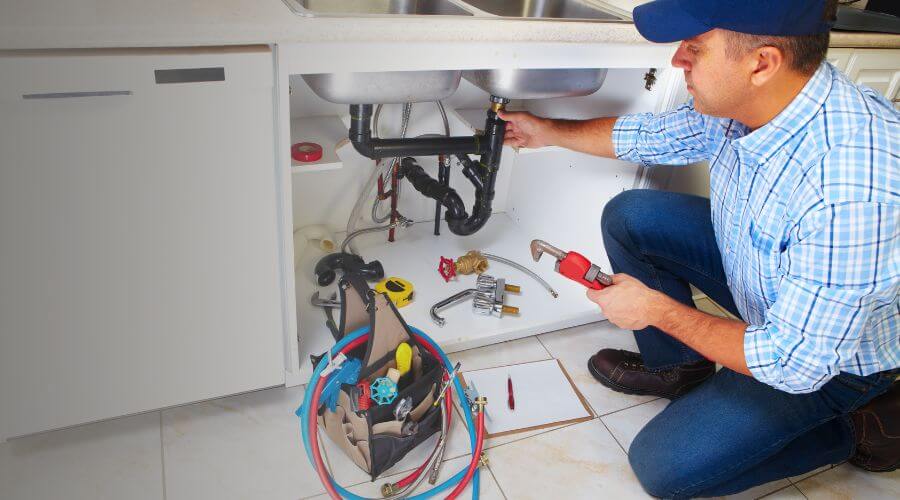 Expert burst pipe repair services in Bard, NM